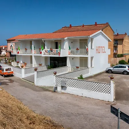 Hotel Mini 3*