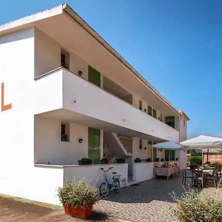 Hotel Mini 3*